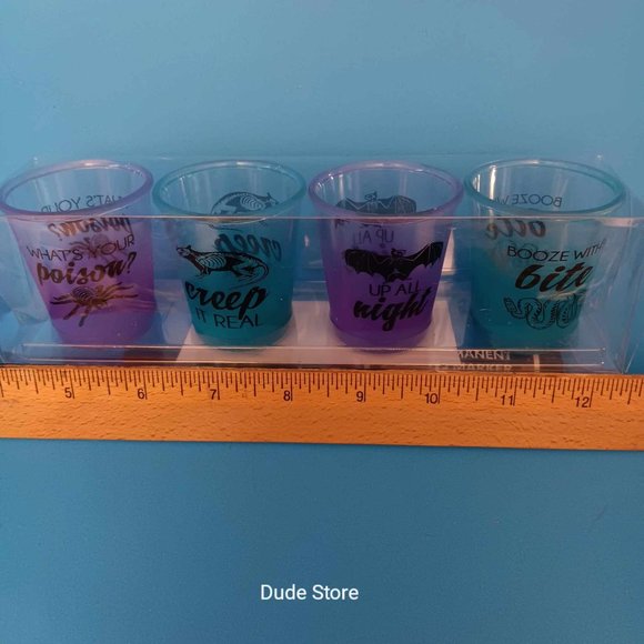Halloween Theme Plastic Shot Glasses - Set of 4 (New Open Box) - 2-Ounce Shots - Picture 6 of 6